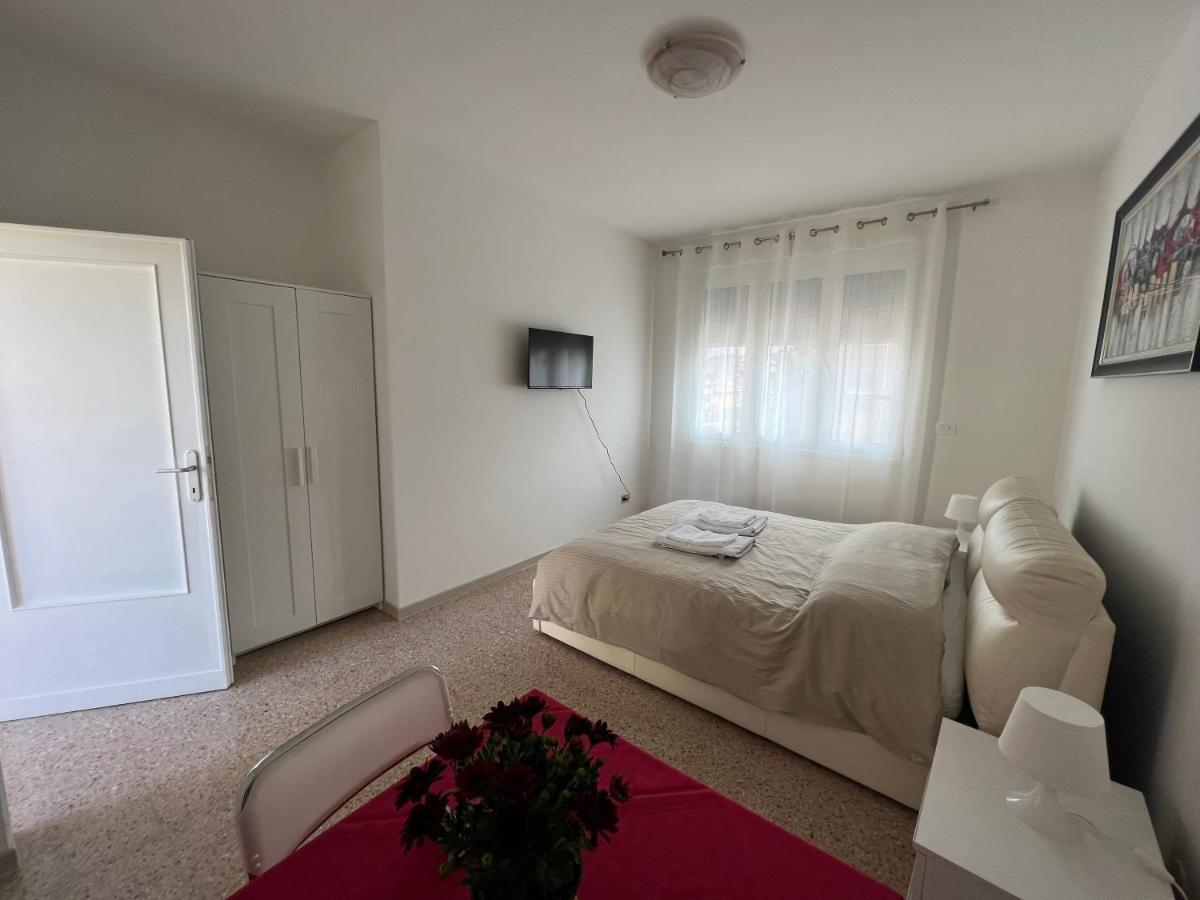 Casa Roma Rooms& Apartmens 파도바 외부 사진